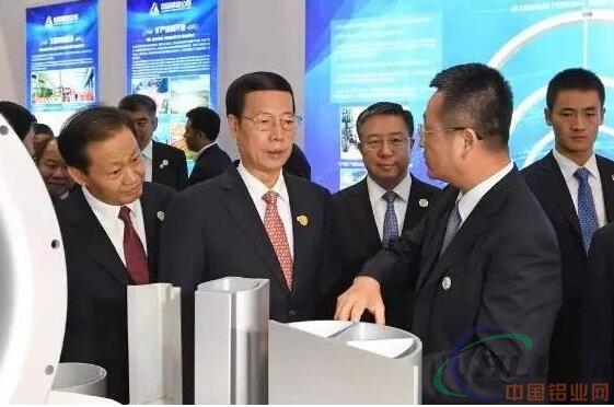 張高麗考察中國-東盟博覽會(huì)中鋁展廳