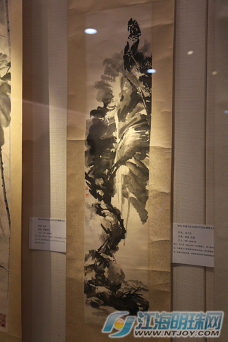 南通書(shū)畫(huà)院院藏精品展今天開(kāi)展(圖8)